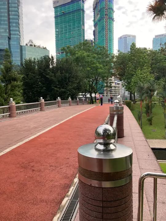 Why Not Tuck Your Shirt In?